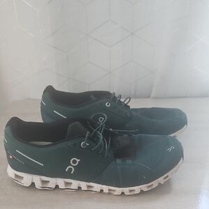 On Cloud Running Men's Teal and White Athletic Shoes